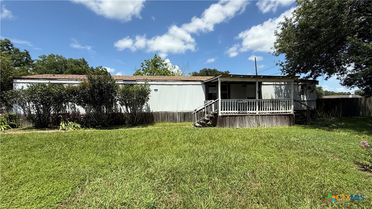 2807 Lone Tree Road Property Photo 1