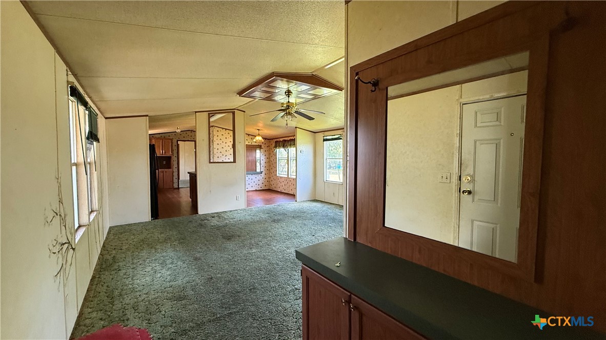 2807 Lone Tree Road Property Photo 7
