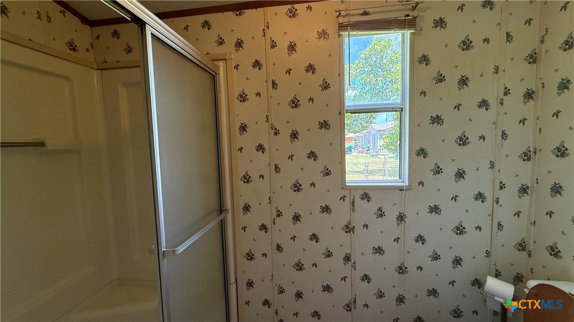 2807 Lone Tree Road Property Photo 14