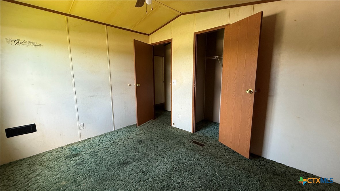 2807 Lone Tree Road Property Photo 20