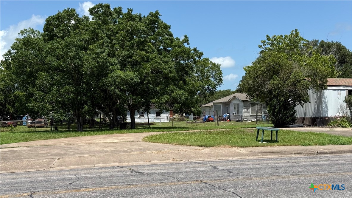 2807 Lone Tree Road Property Photo 26