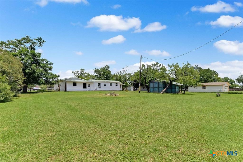 222 Bluebonnet Drive Property Photo 1