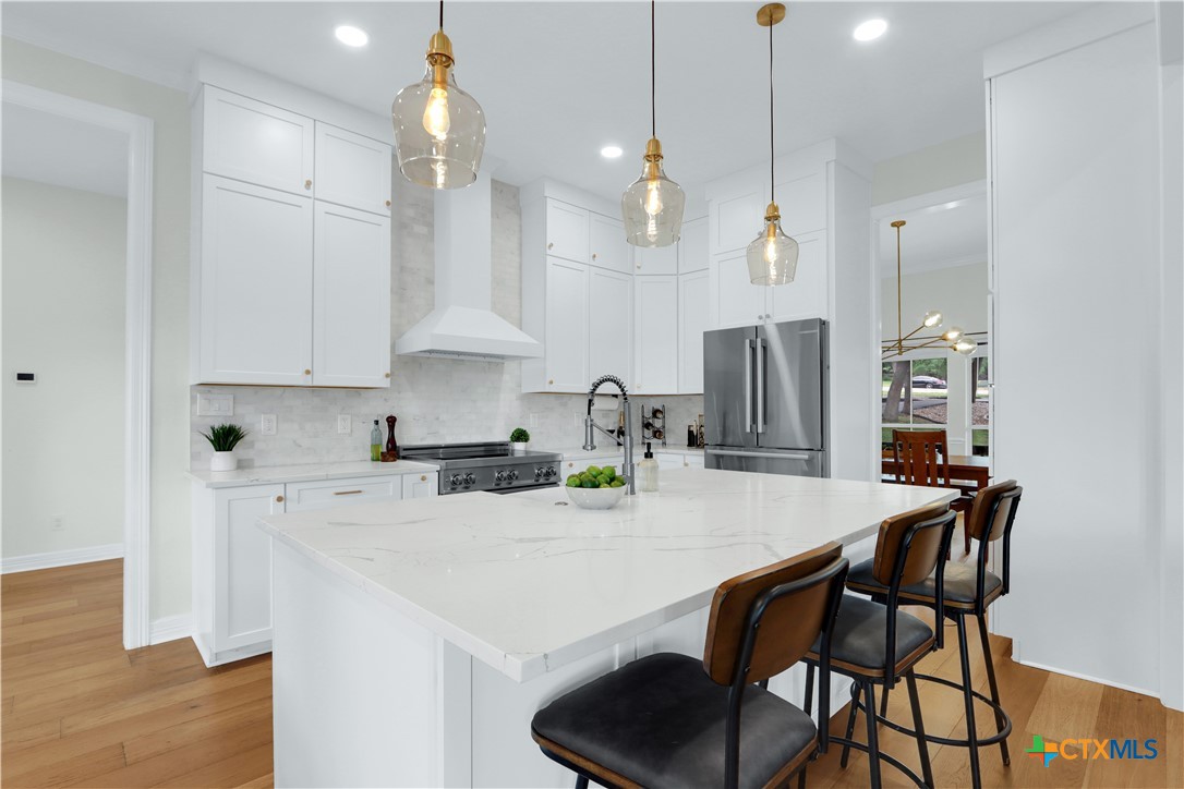 548 Winding View Property Photo 6