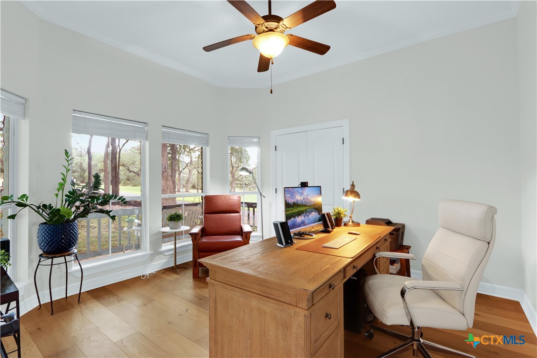 548 Winding View Property Photo 19