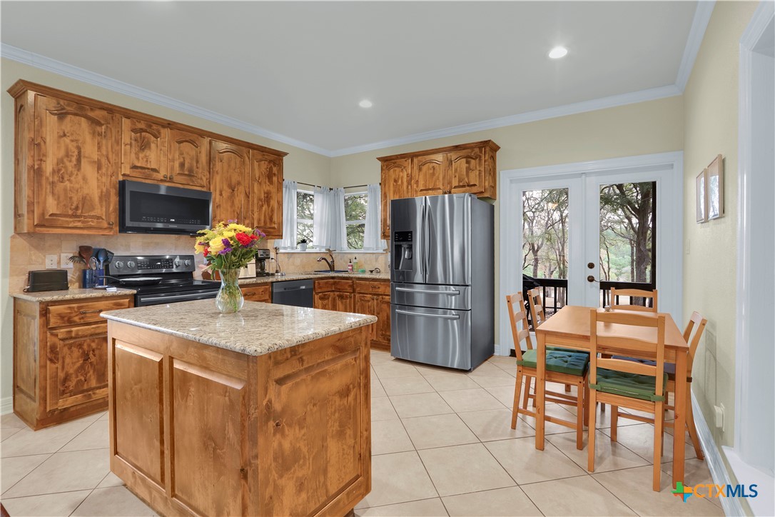 548 Winding View Property Photo 29