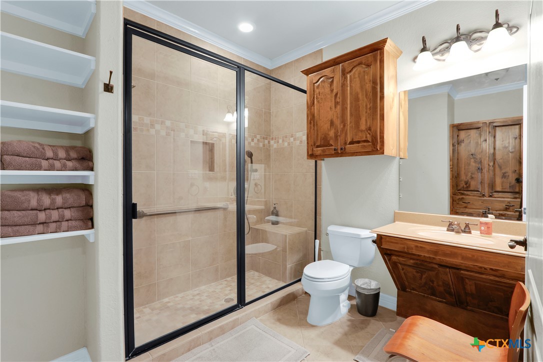 548 Winding View Property Photo 32