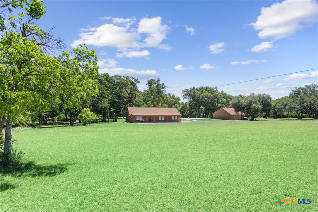 805 Lusk Creek Road Property Photo 3