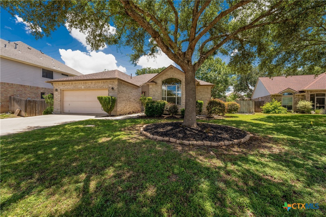 1763 Oak Glen Property Photo 3