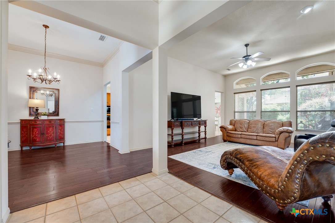 1763 Oak Glen Property Photo 4