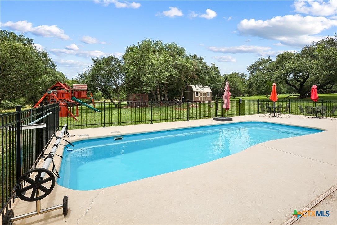 335 Mill Run Property Photo 36