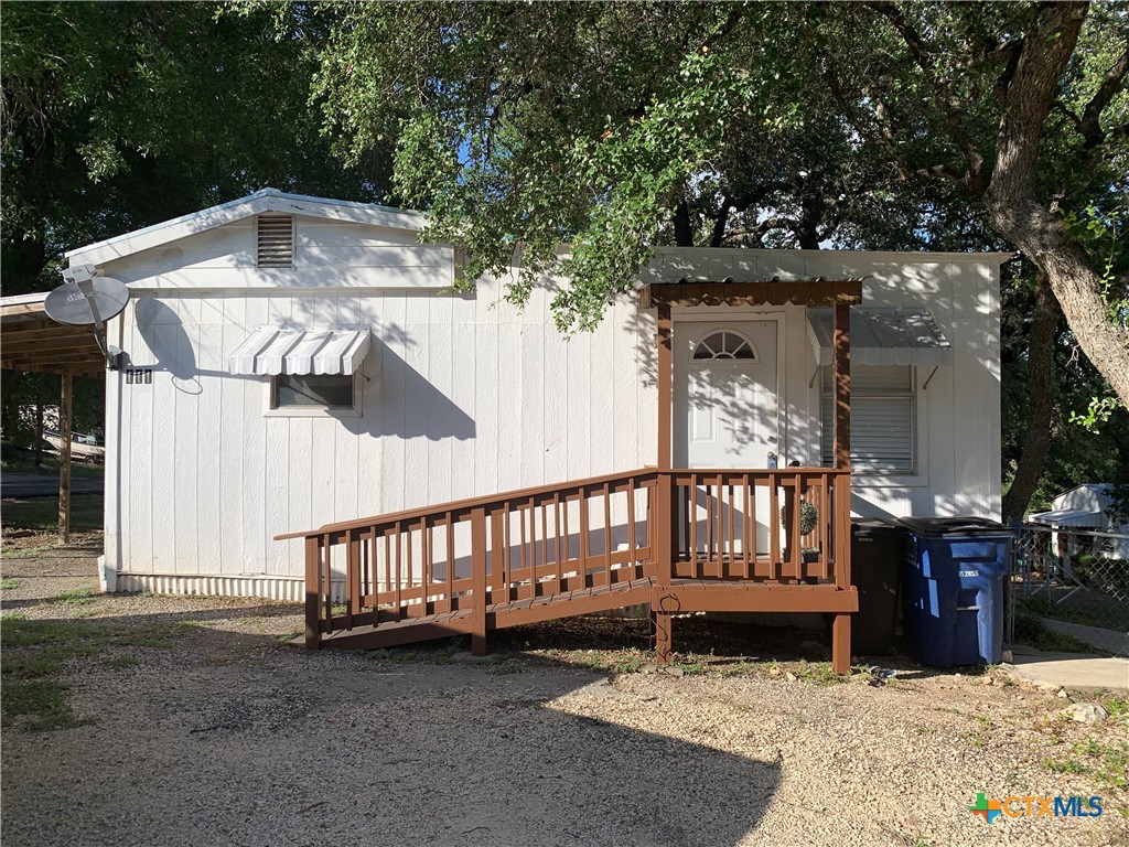 111 Valley View Street Property Photo 2