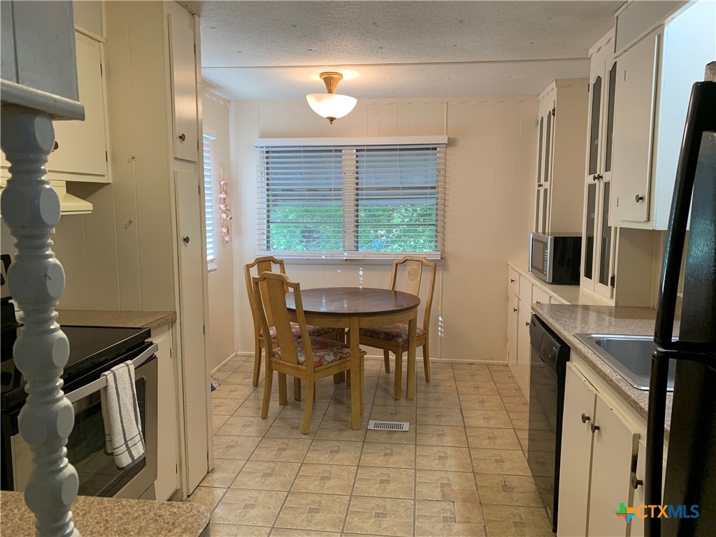 111 Valley View Street Property Photo 19