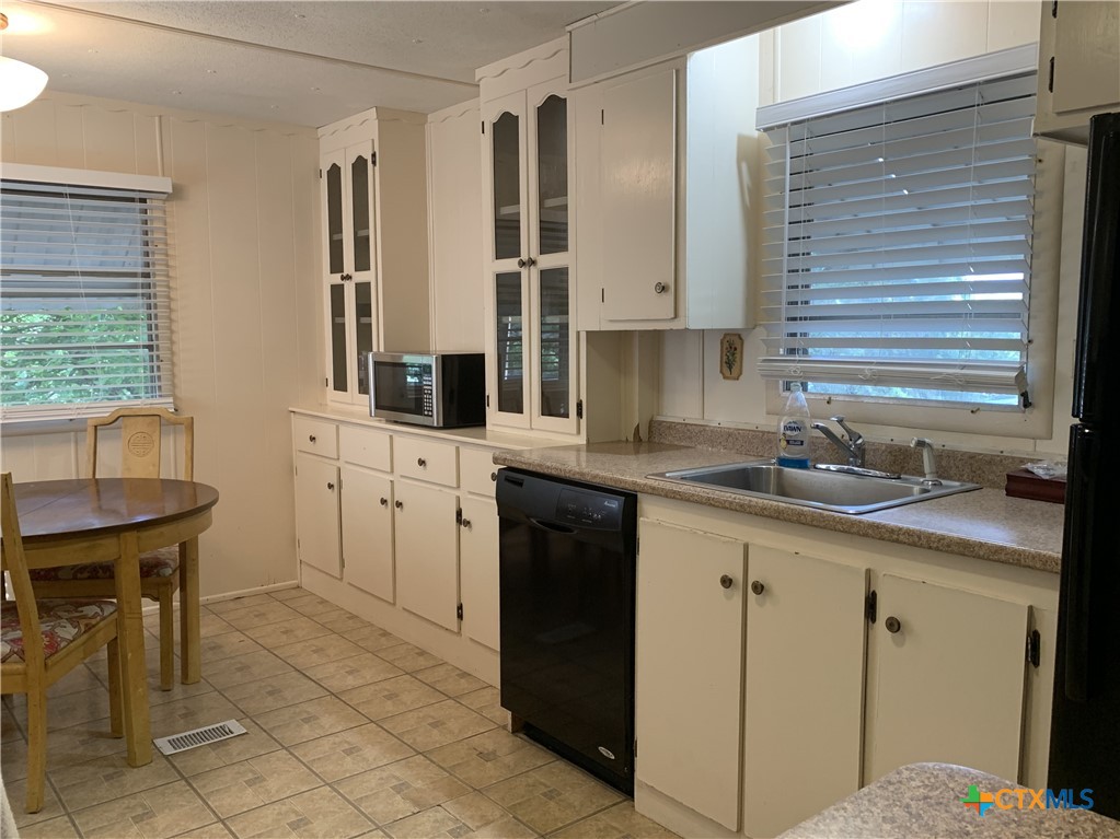 111 Valley View Street Property Photo 20