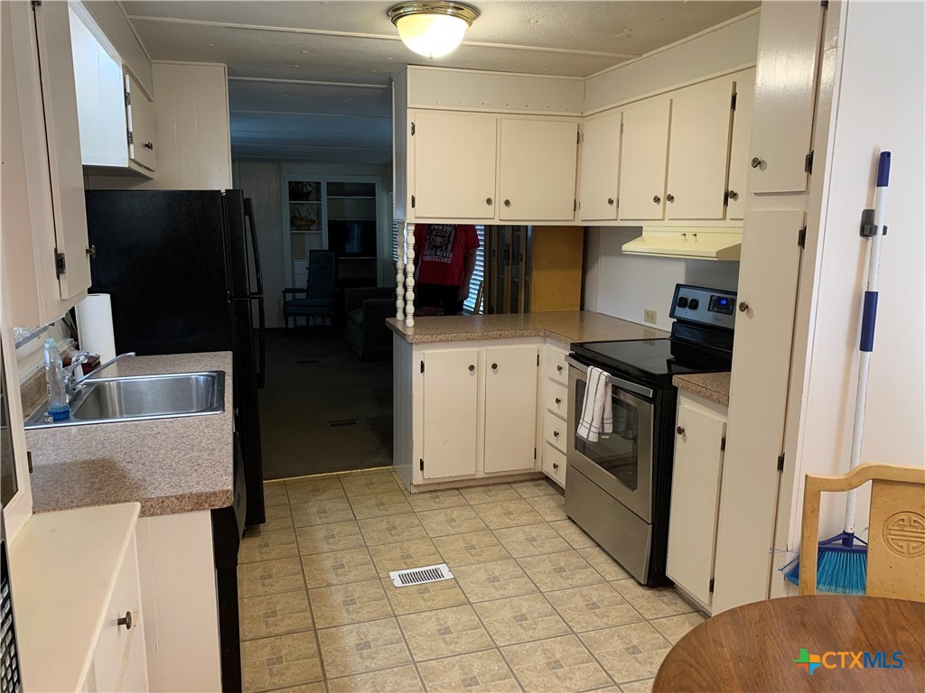 111 Valley View Street Property Photo 21