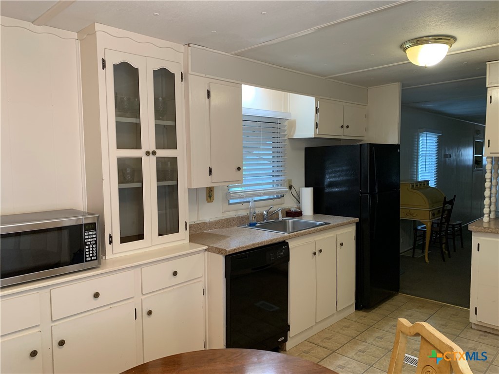 111 Valley View Street Property Photo 23