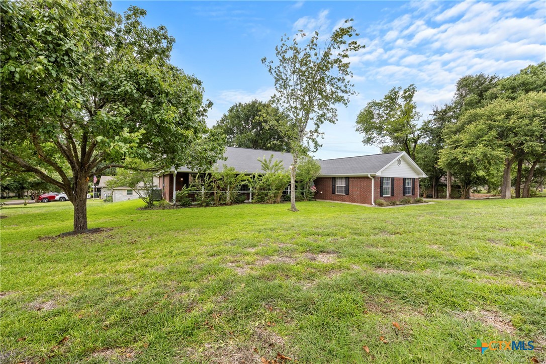 4501 Arrowhead Drive Property Photo 3