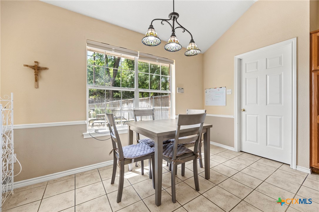 4501 Arrowhead Drive Property Photo 17