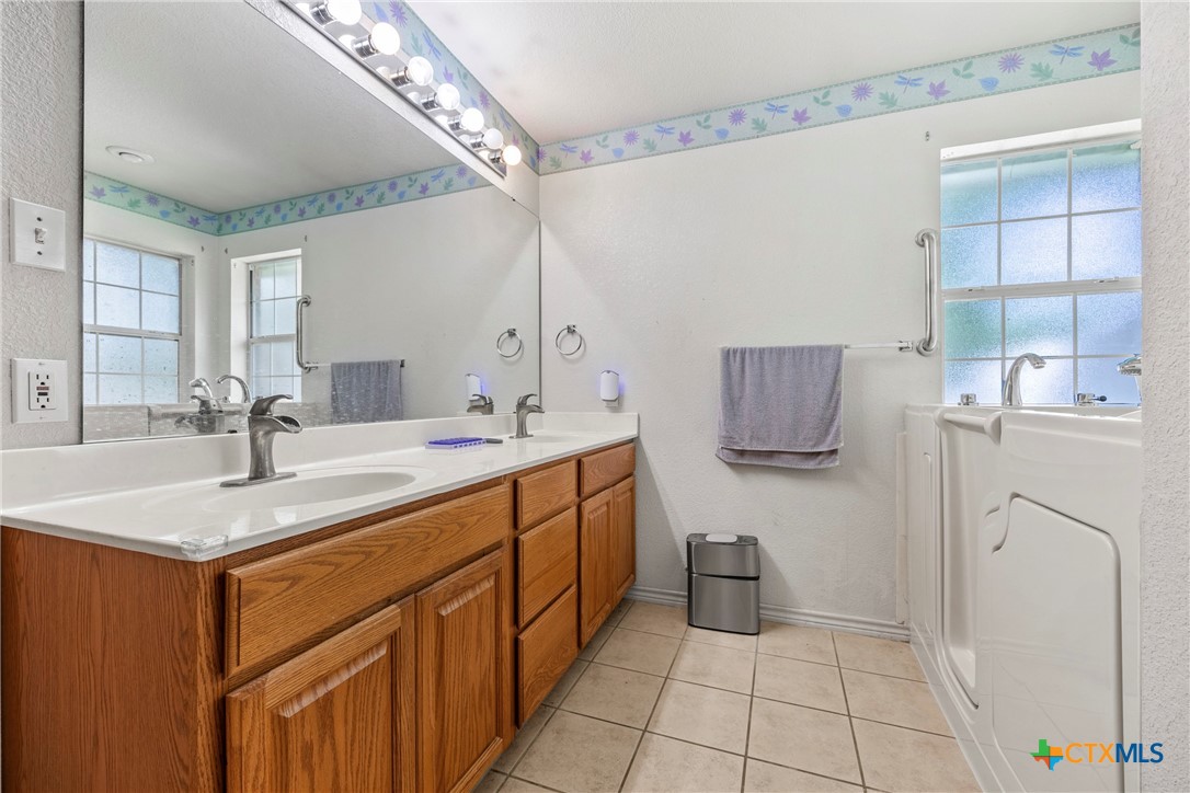 4501 Arrowhead Drive Property Photo 24