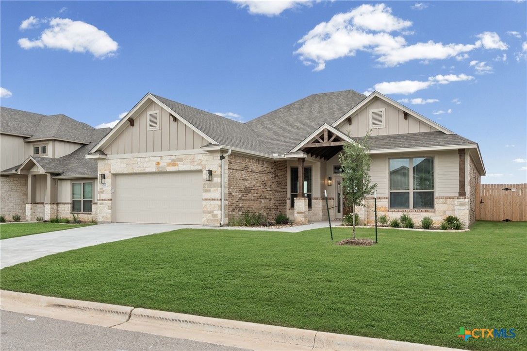 7109 Touchstone Drive Property Photo 3