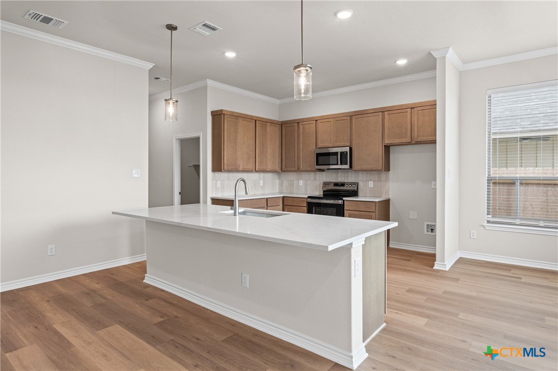 7109 Touchstone Drive Property Photo 13