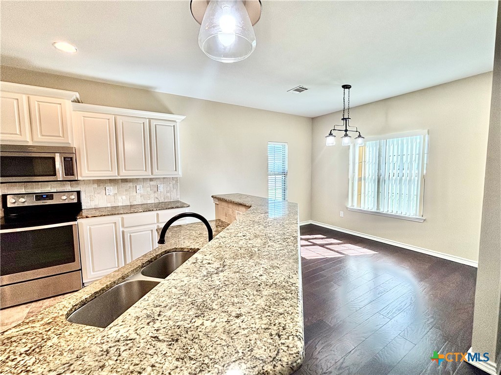 21 Samac Lane Property Photo 10