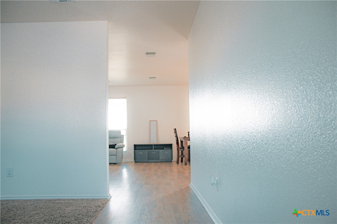 2303 Sea Eagles Drive Property Photo 4