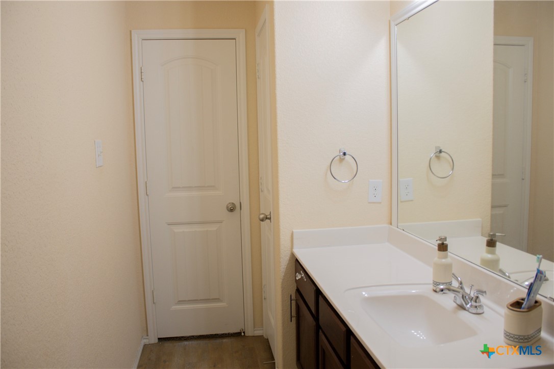 2303 Sea Eagles Drive Property Photo 12