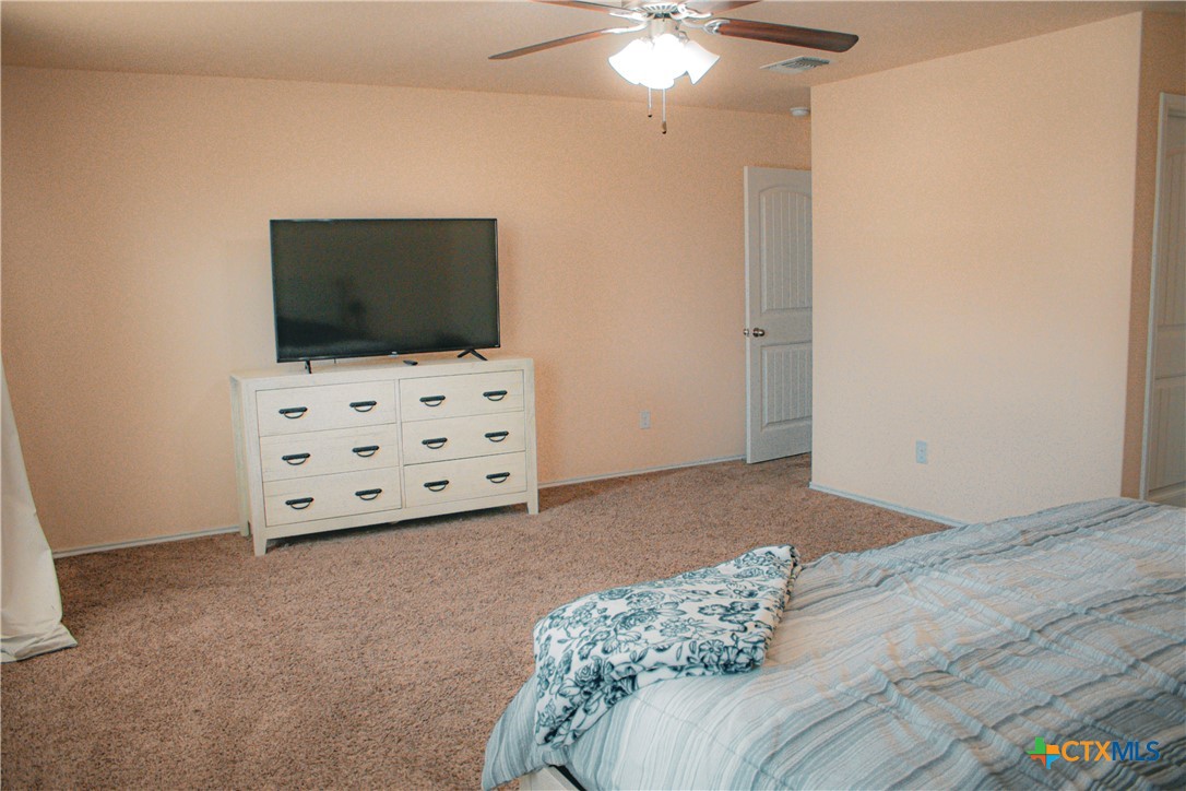 2303 Sea Eagles Drive Property Photo 18