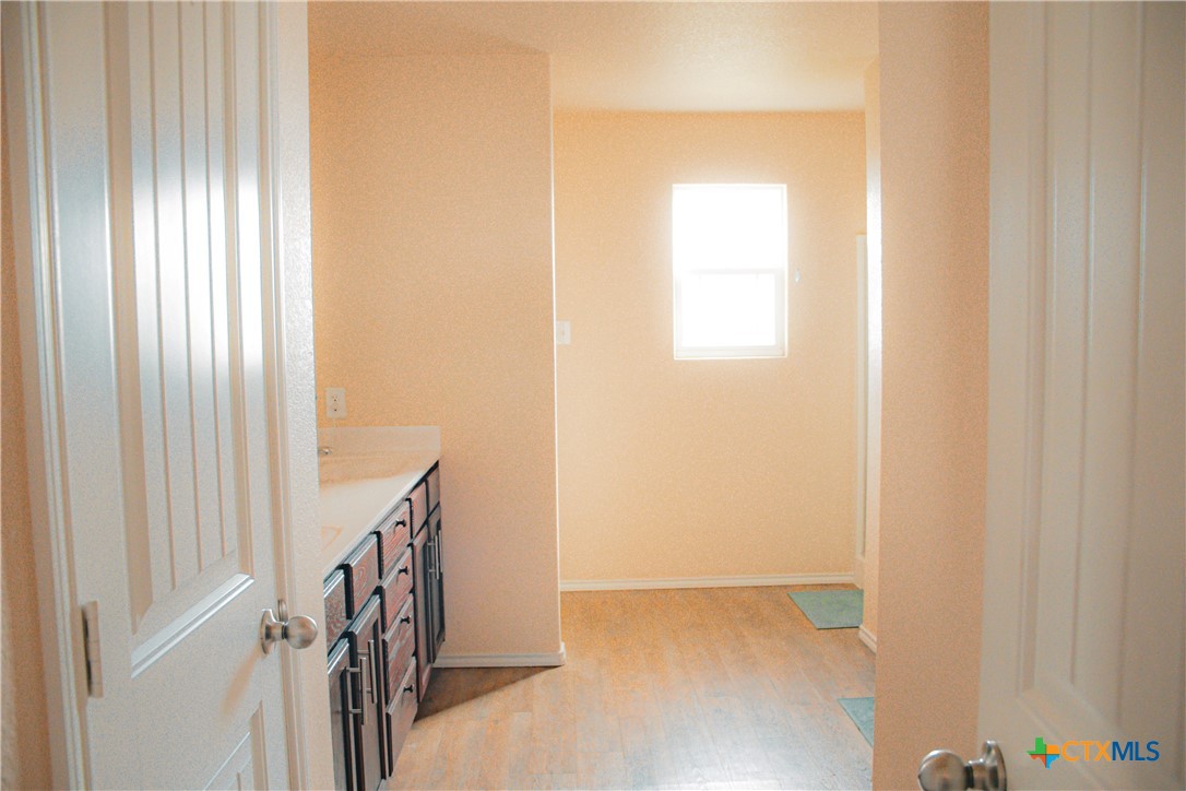 2303 Sea Eagles Drive Property Photo 20