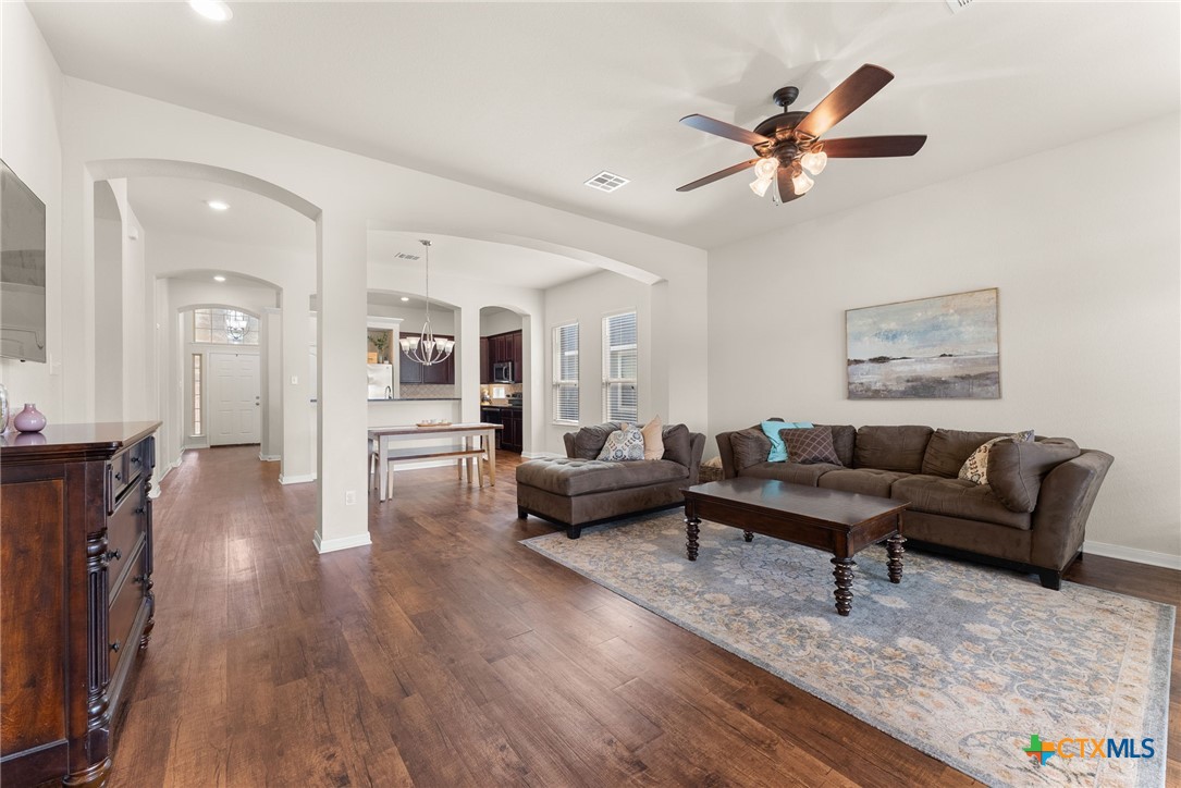 7805 Northgate Loop Property Photo