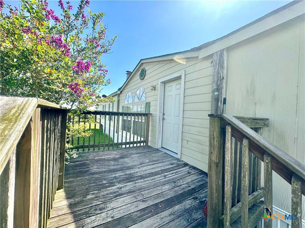 3085 W Us 90a Highway Property Photo 8