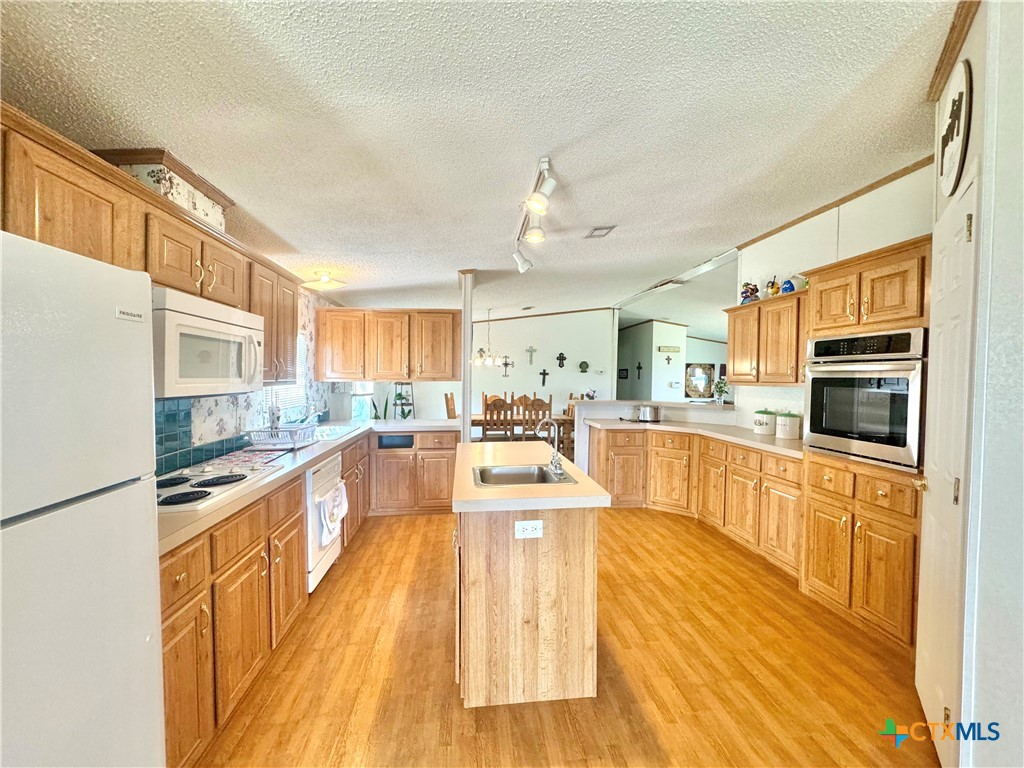 3085 W Us 90a Highway Property Photo 22