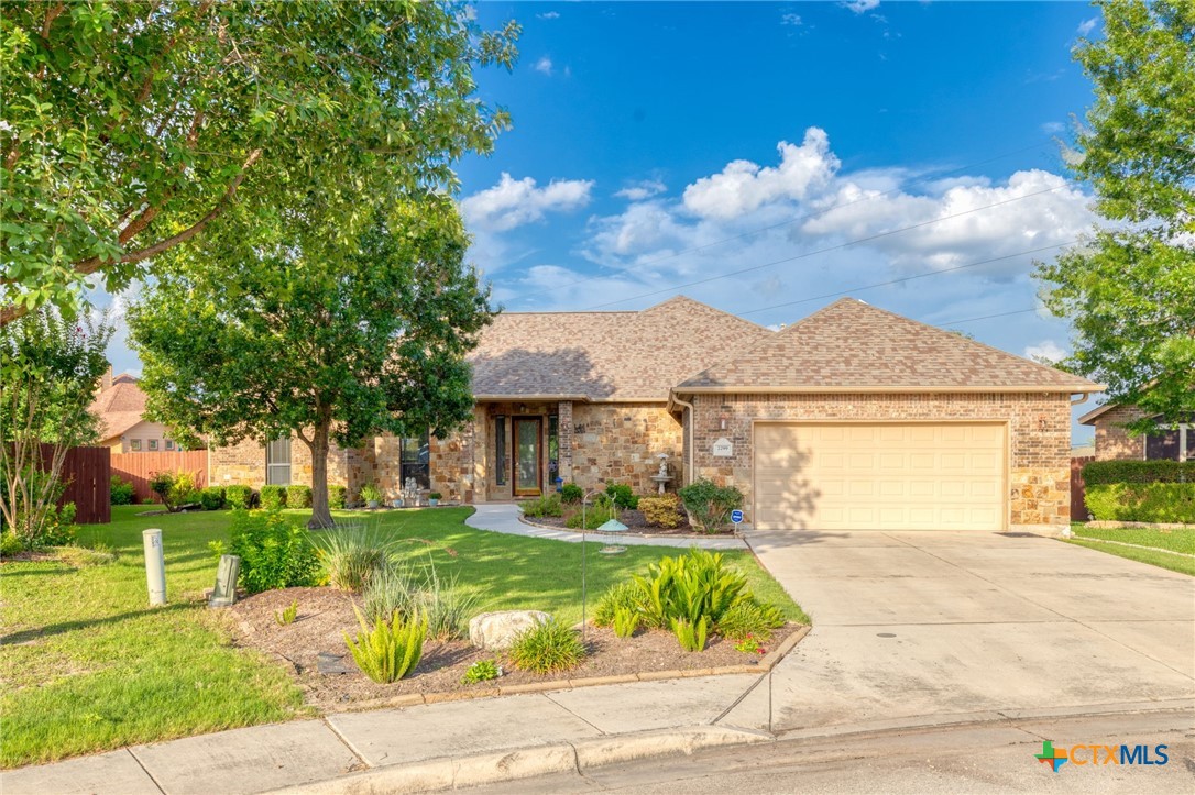 2299 Sun Chase Boulevard Property Photo 1