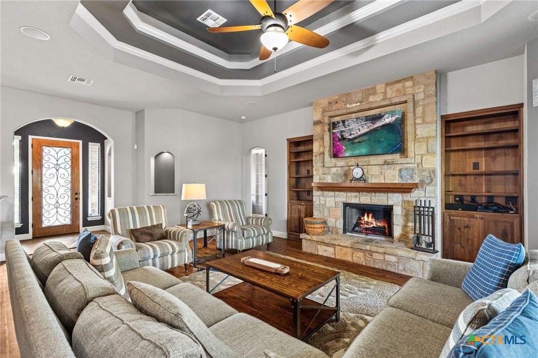 2299 Sun Chase Boulevard Property Photo 15