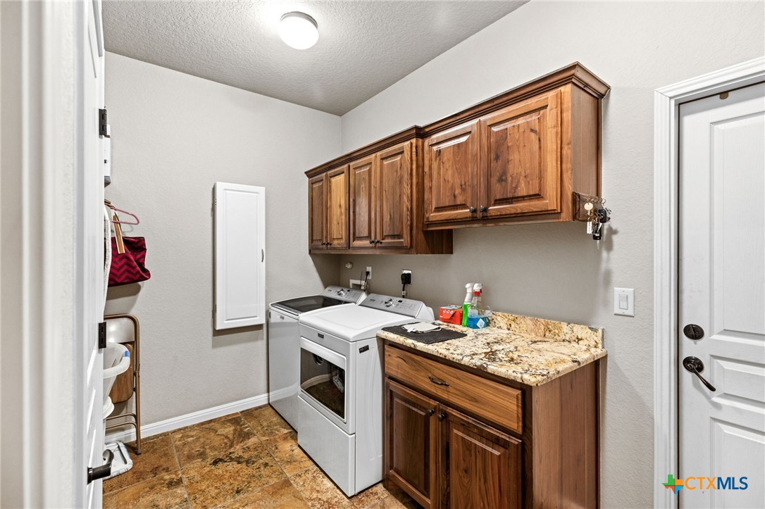 2299 Sun Chase Boulevard Property Photo 22