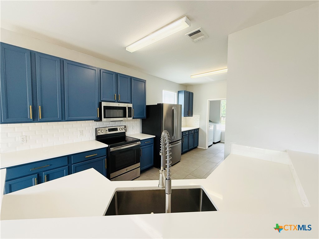 4302 Jack Barnes Avenue Property Photo 5