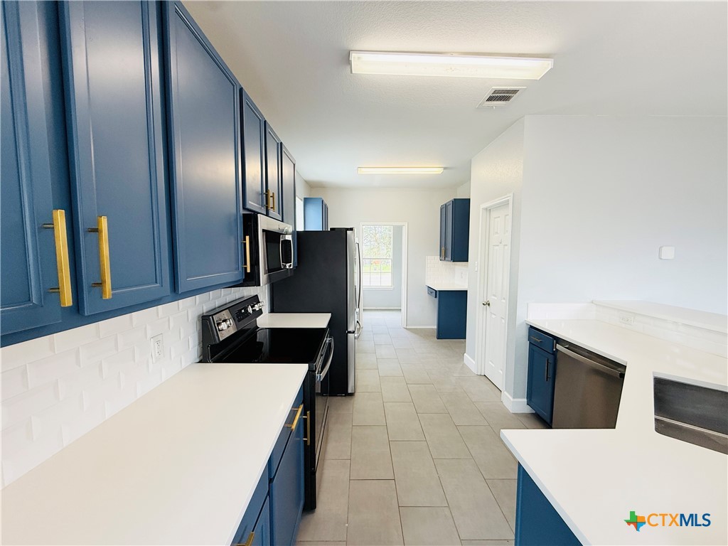 4302 Jack Barnes Avenue Property Photo 6