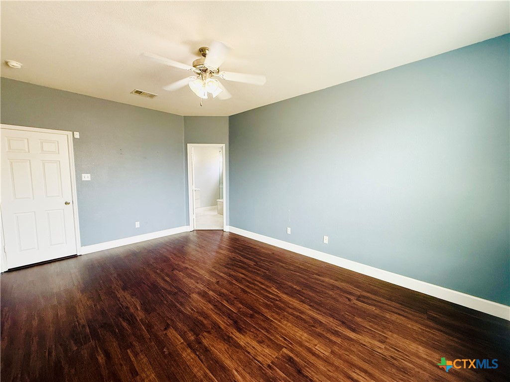 4302 Jack Barnes Avenue Property Photo 9