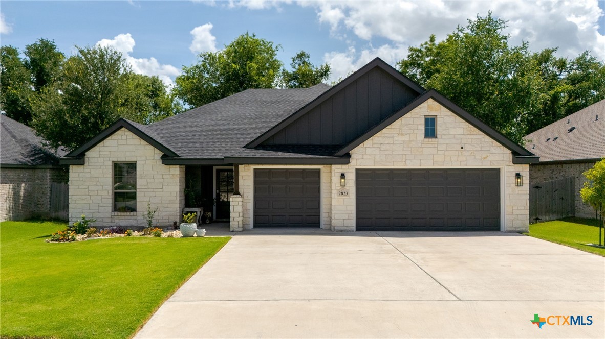 2823 Pistoia Trail Property Photo 1