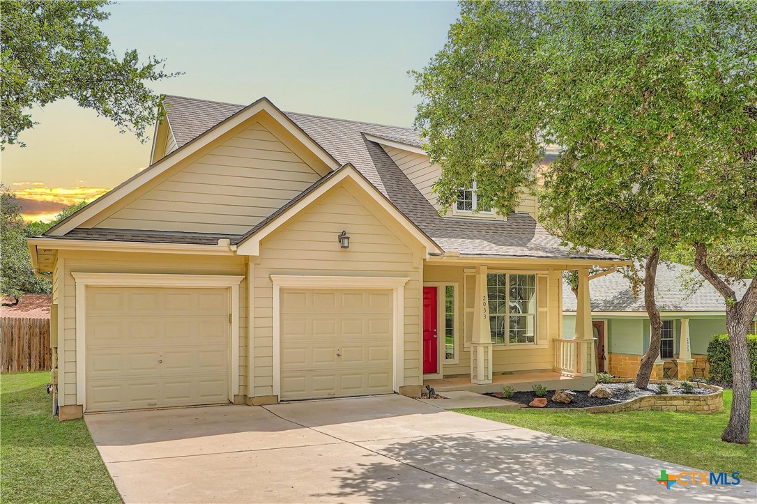 2033 Northview Drive Property Photo 1