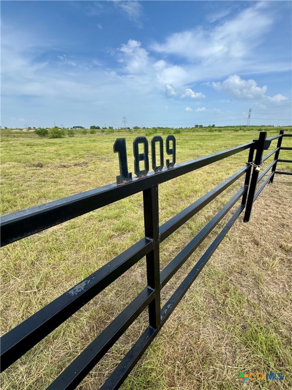 1809 Scull Road Property Photo 1