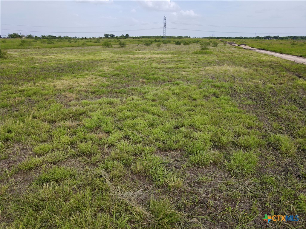 1809 Scull Road Property Photo 7