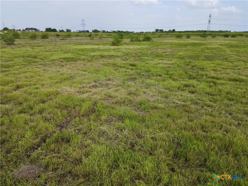 1809 Scull Road Property Photo 8