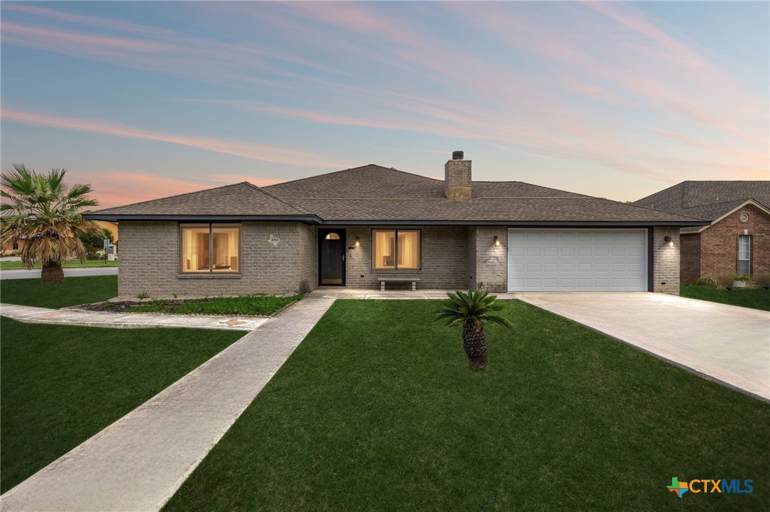 1062 Rolling Path Property Photo