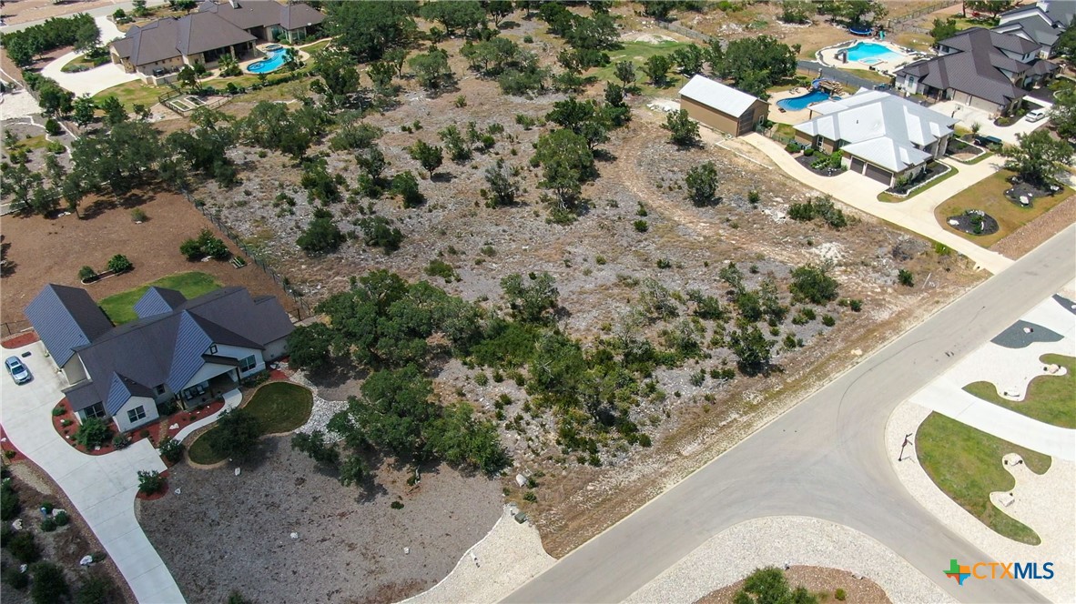 520 Copper Crest Property Photo 2