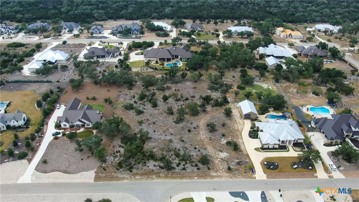 520 Copper Crest Property Photo 3