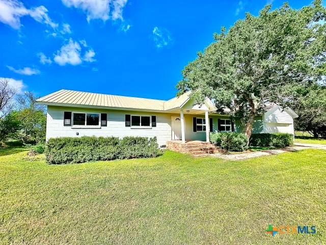 380 King Drive Property Photo 1