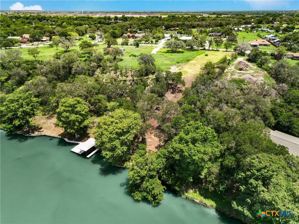 505 E Zipp Road Property Photo 4