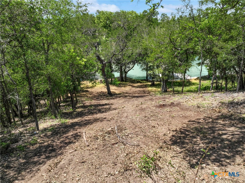 505 E Zipp Road Property Photo 14