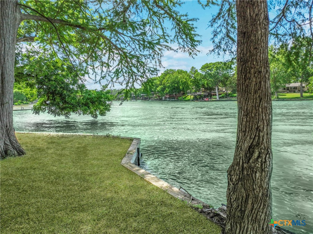505 E Zipp Road Property Photo 15